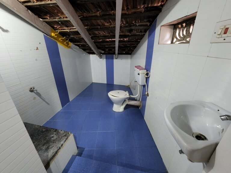 green vintage homestay (12)