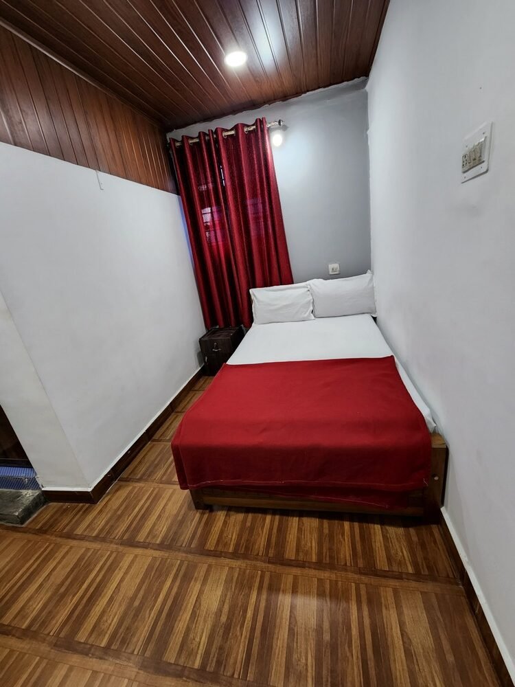 green vintage homestay (16)